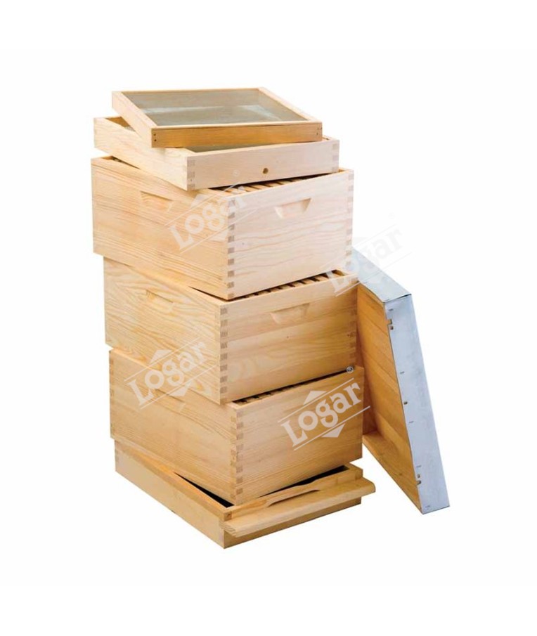 Bee hive LR, 3 hive bodies with frames, bottom with varroa mite screen